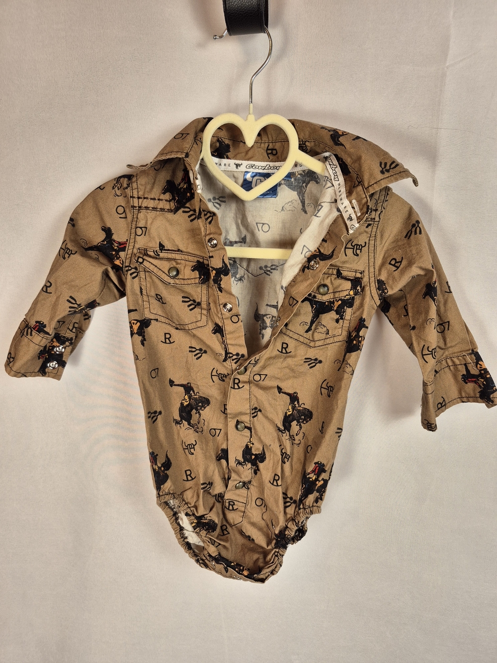 Western-Print Brown Long-Sleeve Baby One-Piece Bodysuit